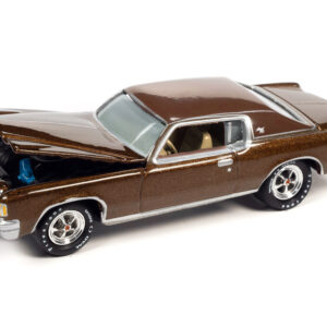 1971 Pontiac Grand Prix Bronzini Gold Metallic "Classic Gold Collection" Series Limited Edition to 8476 pieces Worldwide 1/64 Diecast Model Car by Johnny Lightning  by Diecast Mania