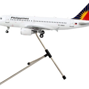 Airbus A319 Commercial Aircraft "Philippine Airlines" White with Tail Graphics "Gemini 200" Series 1/200 Diecast Model Airplane by GeminiJets by Diecast Mania